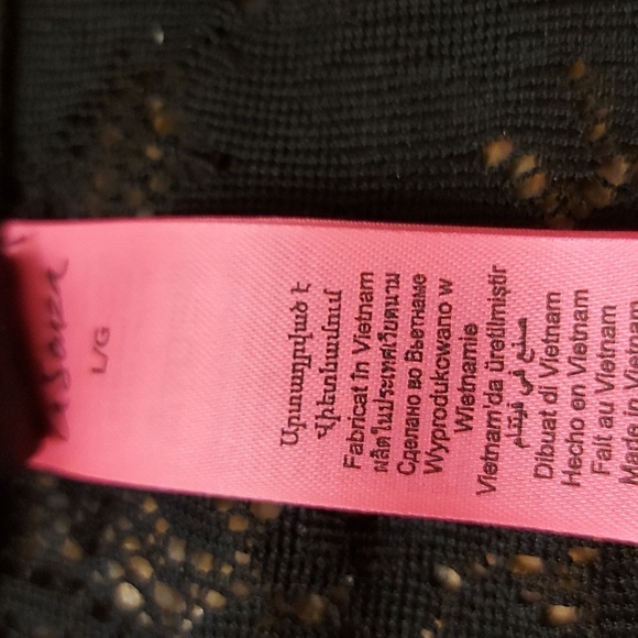 Lace Shorts Romper/ Black/ Sz L/Floral/ Long Sleeved/ See Through/ Sexy/ NWOT/ - Picture 5 of 6